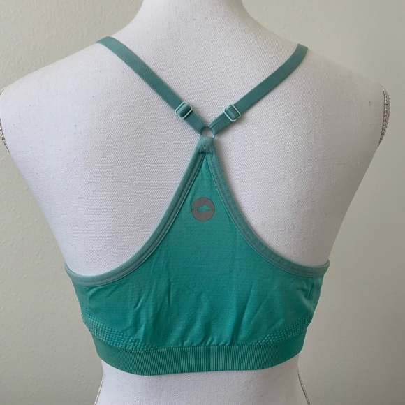 Sports bra - Picture 4 of 5